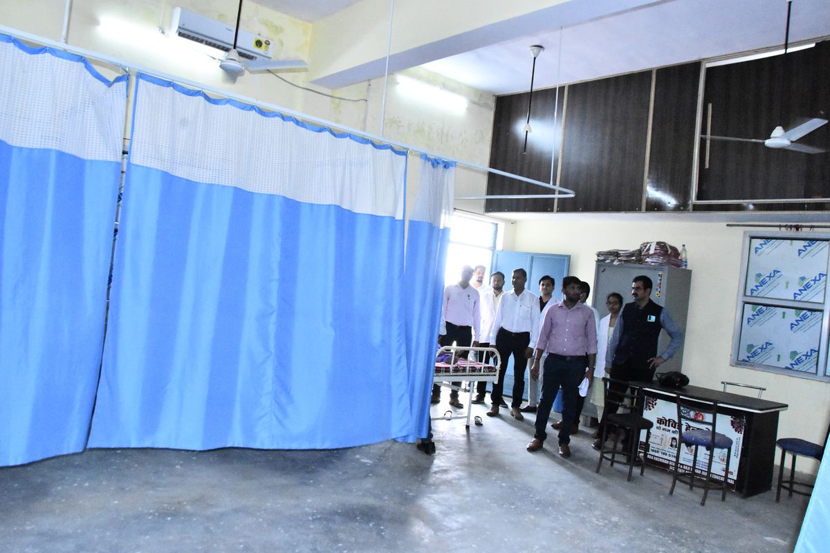 Isolation / Curtained Ward Beds
